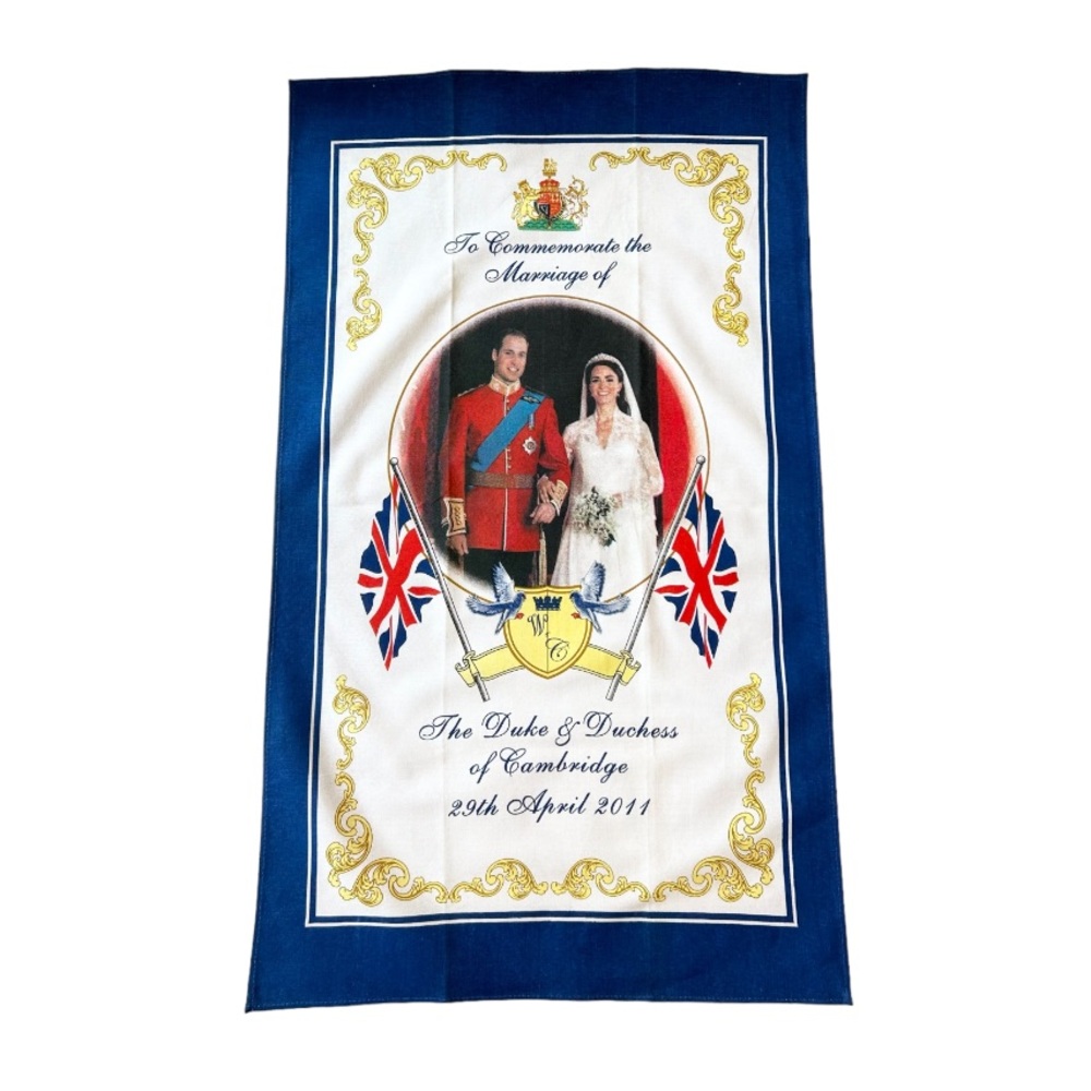 Tea Towel Commemorative 2011 Royal Wedding William & Kate